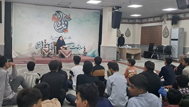 نخبگان مسجدی دانایی قرآنی خود را با یکدیگر به اشتراک بگذارند