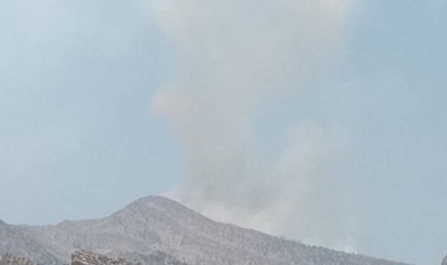 خبرنگاری که موفق به مجاب کردن مسئولان برای خاموشی آتش تشگر شد