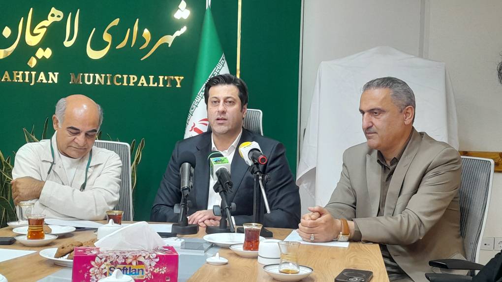 سهم بزرگ لاهیجان در برگزاری رویدادهای فرهنگی در کشور / هنر و ابتکار از عناصر مؤثر در اعتلای جایگاه لاهیجان است